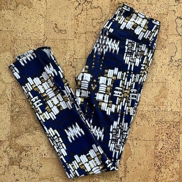 SATVA Leggings - Picture 1 of 10